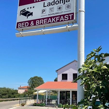 Ladonja Bb Rooms, Family Run Bed & Breakfast Rovinjsko Selo Eksteriør billede