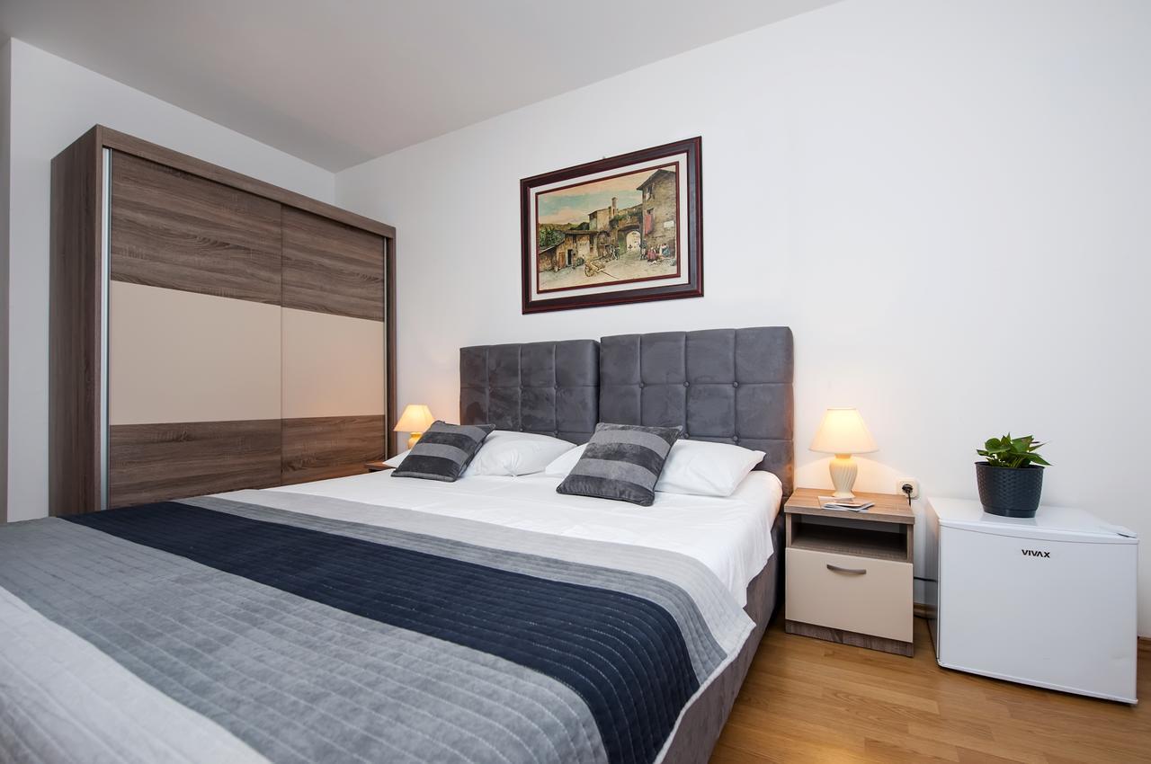 Ladonja Bb Rooms, Family Run Bed & Breakfast Rovinjsko Selo Eksteriør billede