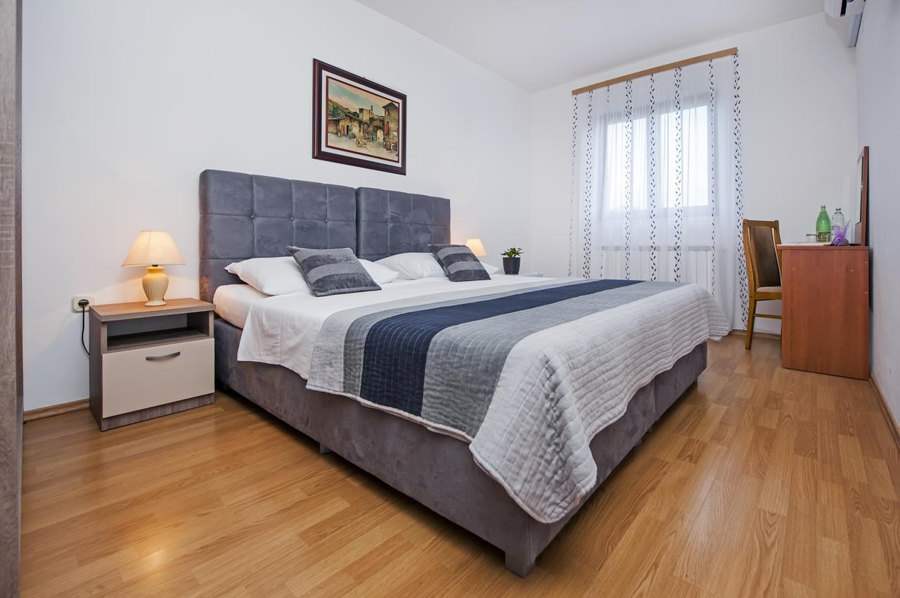 Ladonja Bb Rooms, Family Run Bed & Breakfast Rovinjsko Selo Eksteriør billede
